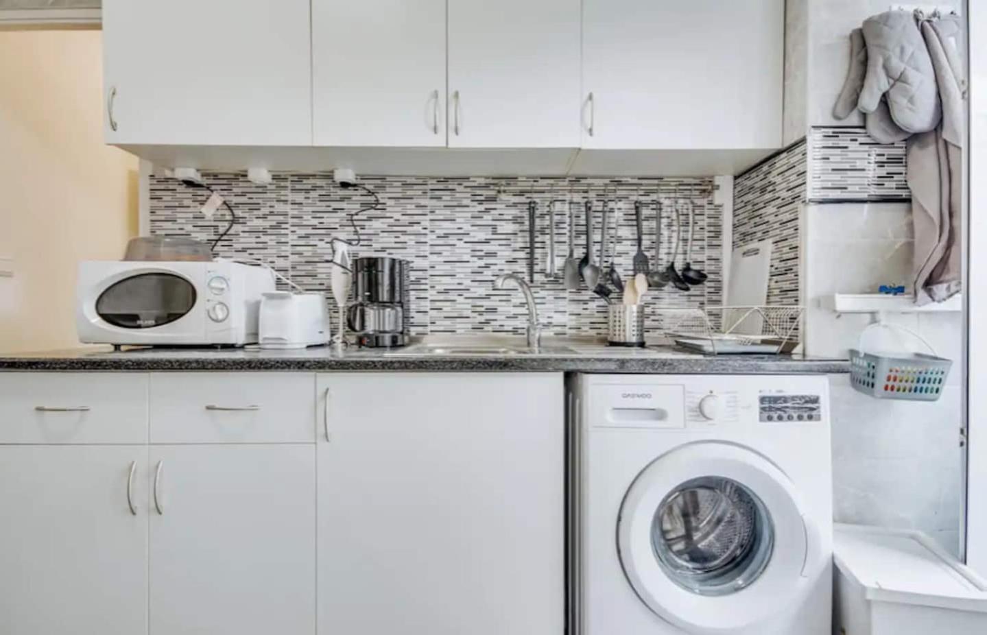 3 Bedroom Apartment In Baixa With River View Лиссабон Экстерьер фото